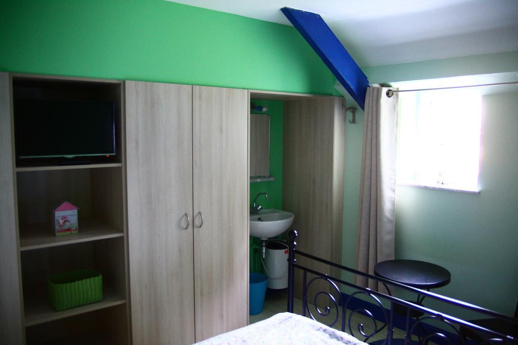 Gite De La Conciergerie Du Cheval Blanc Luttre Номер фото